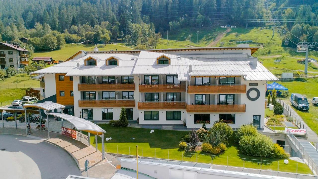 Monroc Hotel Коммеццадура Экстерьер фото