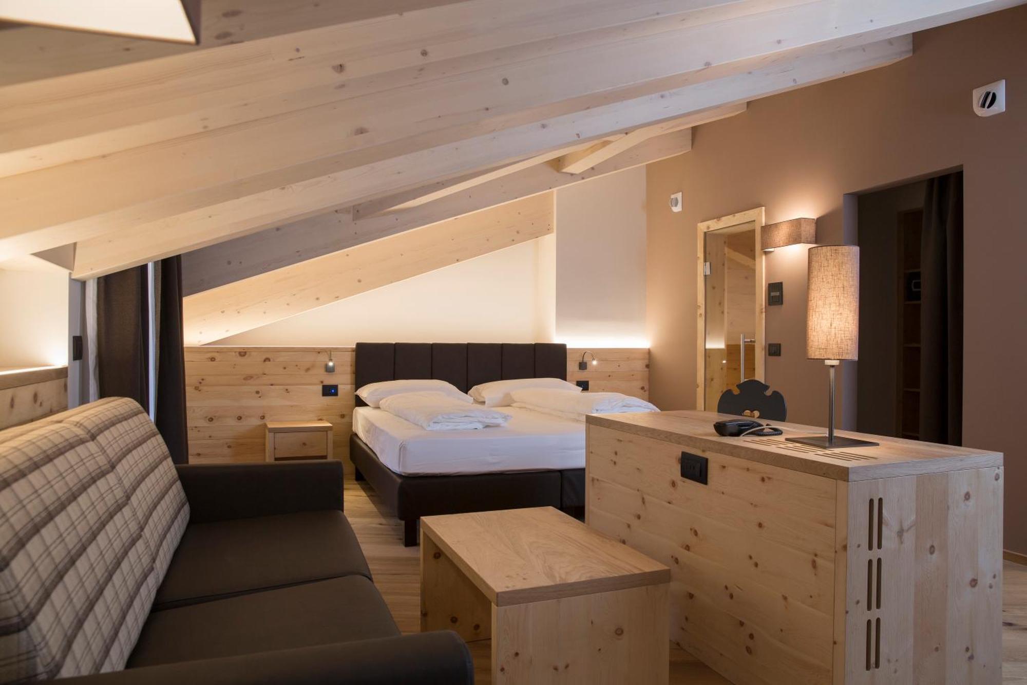 Monroc Hotel Коммеццадура Экстерьер фото