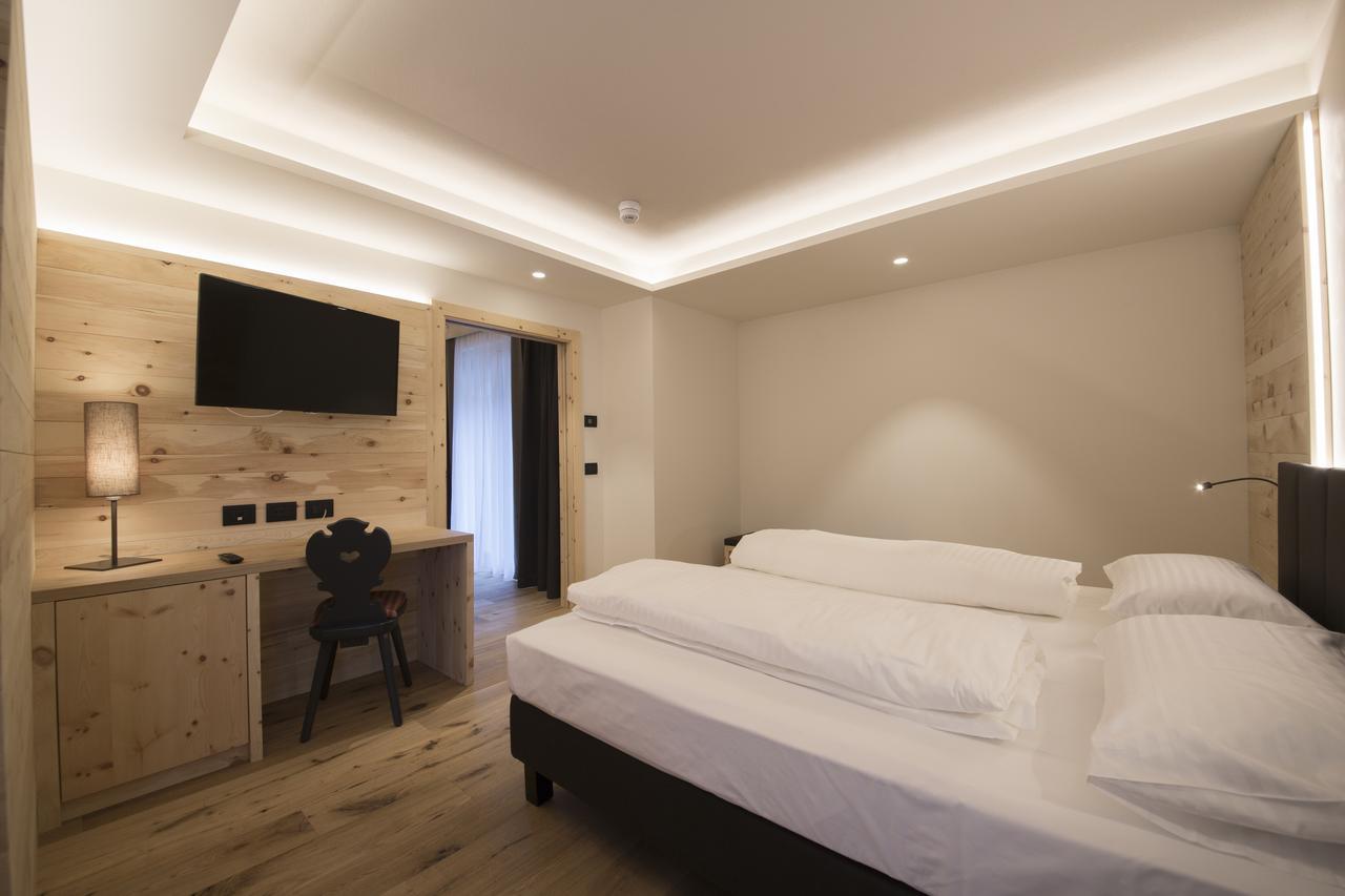 Monroc Hotel Коммеццадура Номер фото