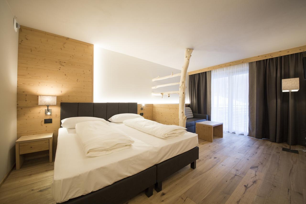 Monroc Hotel Коммеццадура Экстерьер фото