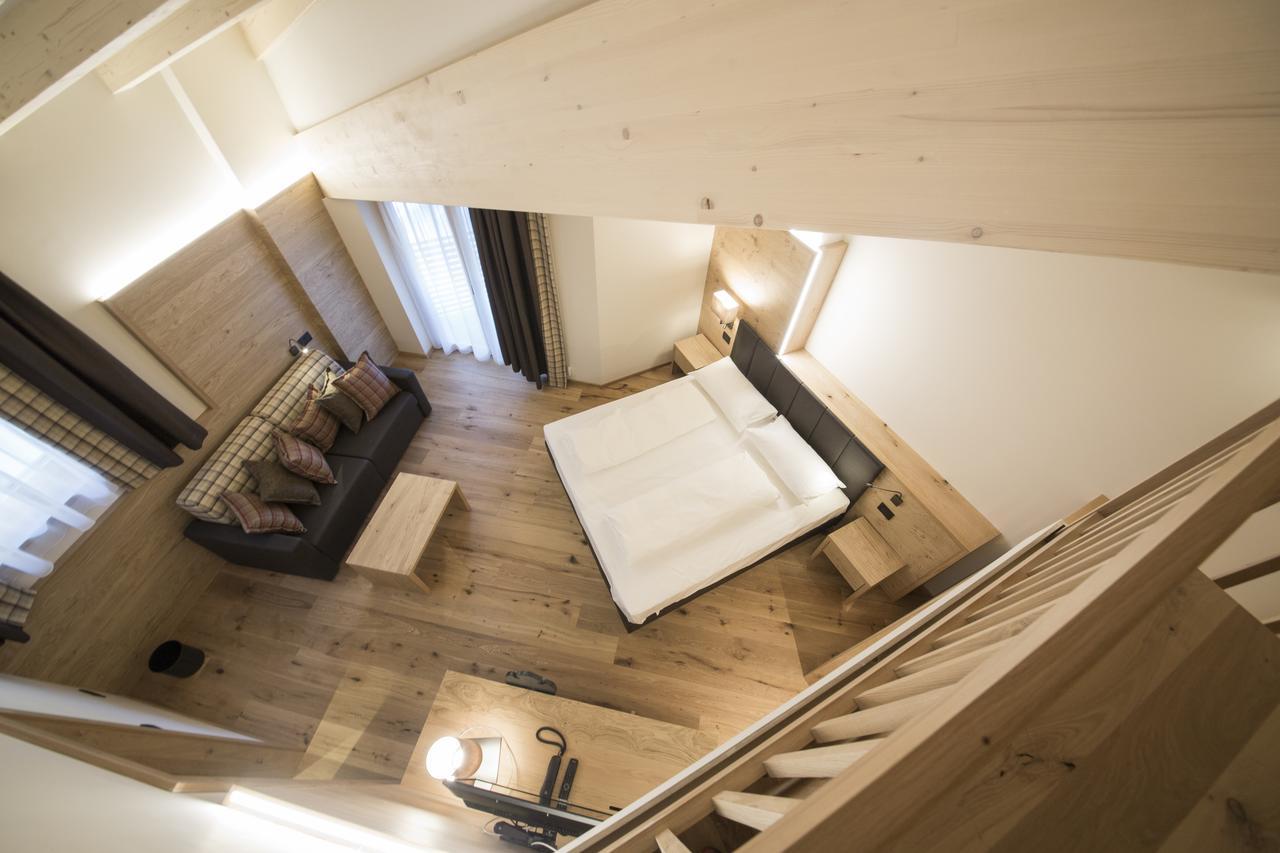 Monroc Hotel Коммеццадура Экстерьер фото