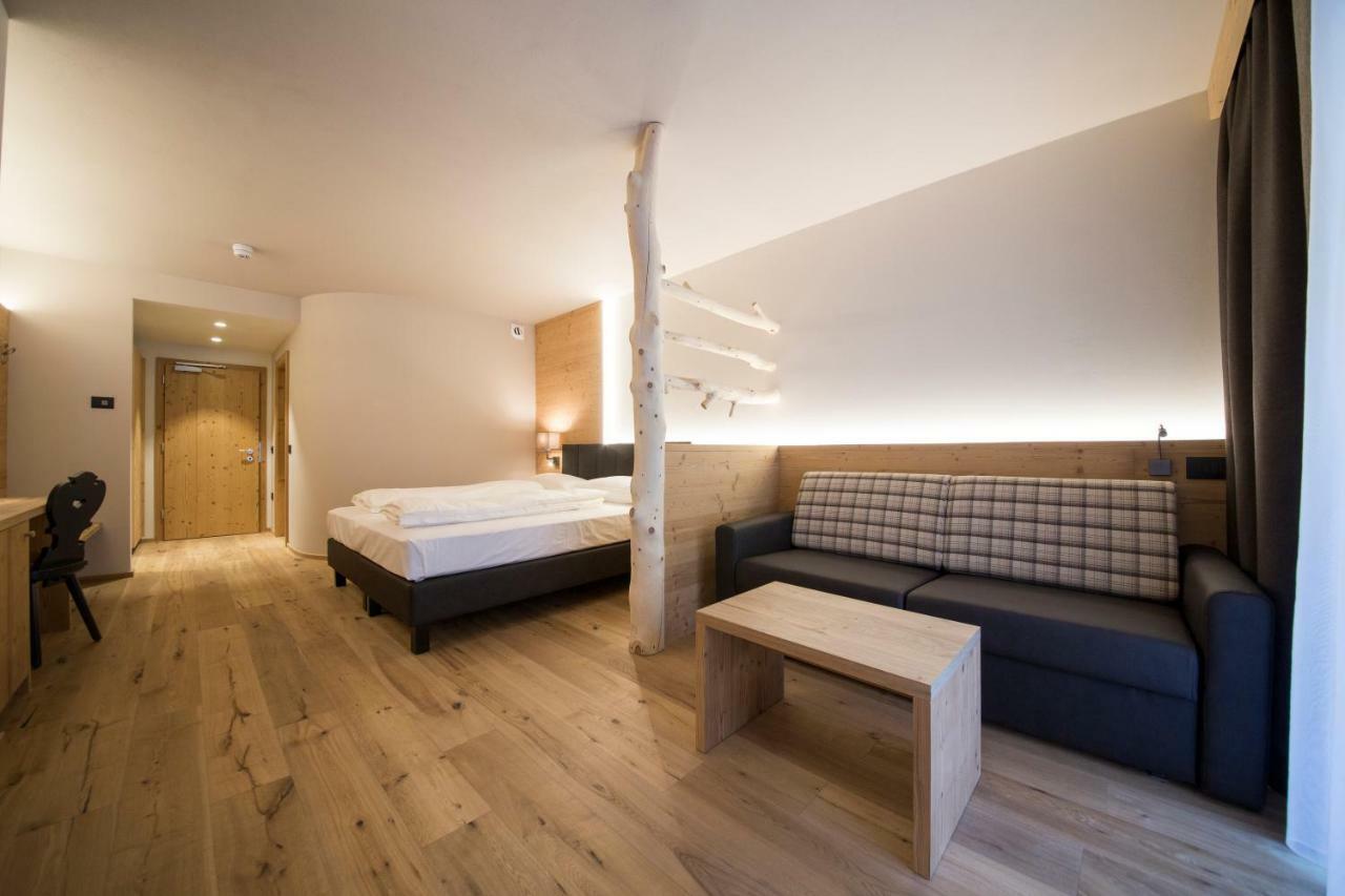 Monroc Hotel Коммеццадура Экстерьер фото